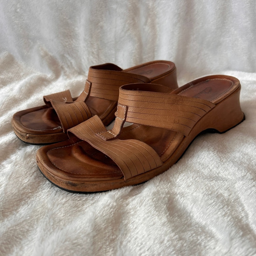 Clarks Slide Sandals Womens 8.5M Tan Leather Platform Wedge Mules Y2K Boho